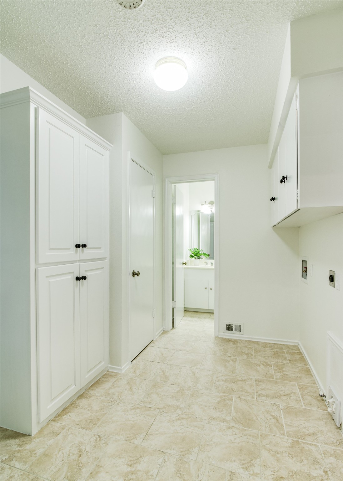 519 Brookshire Lane