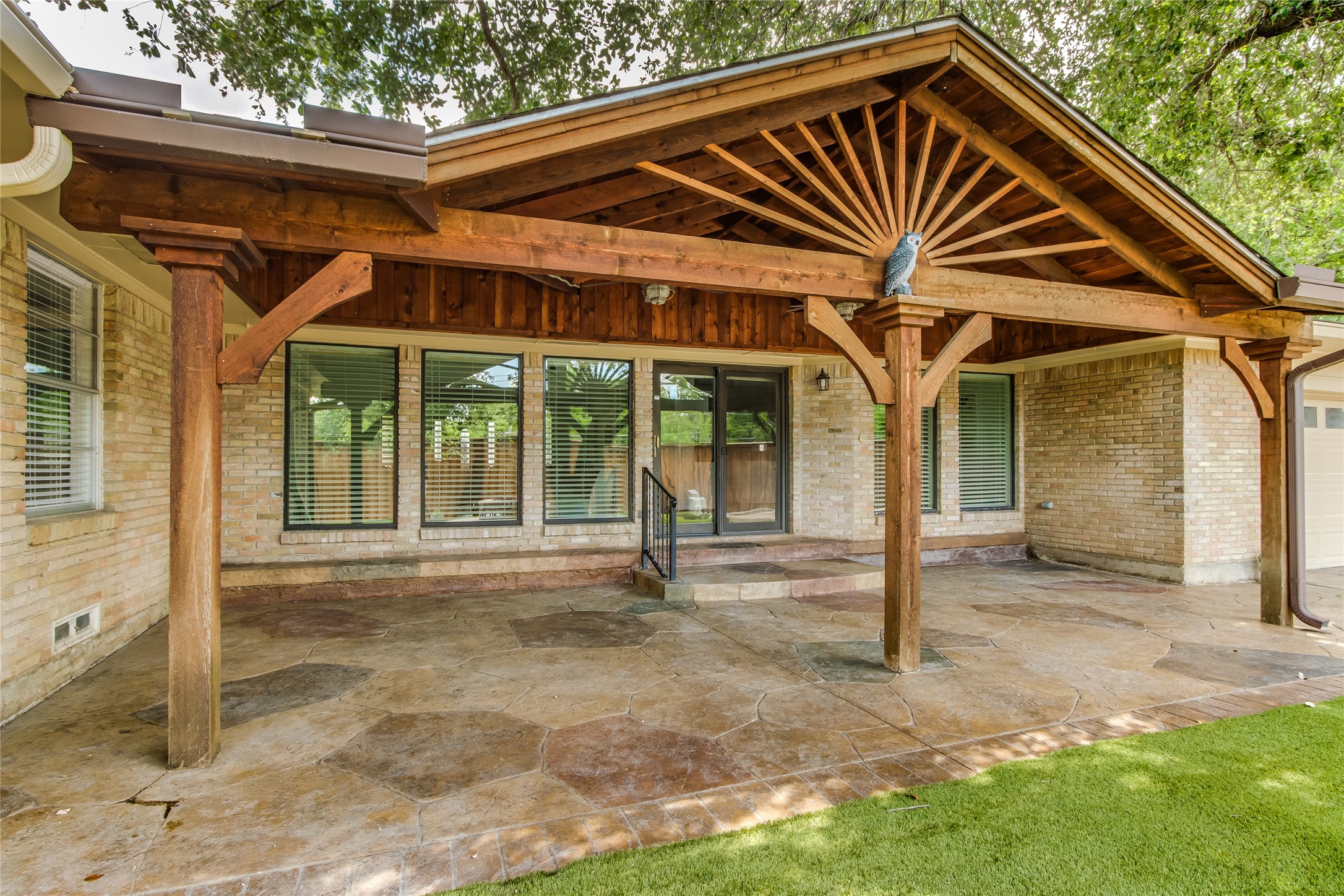 519 Brookshire Lane