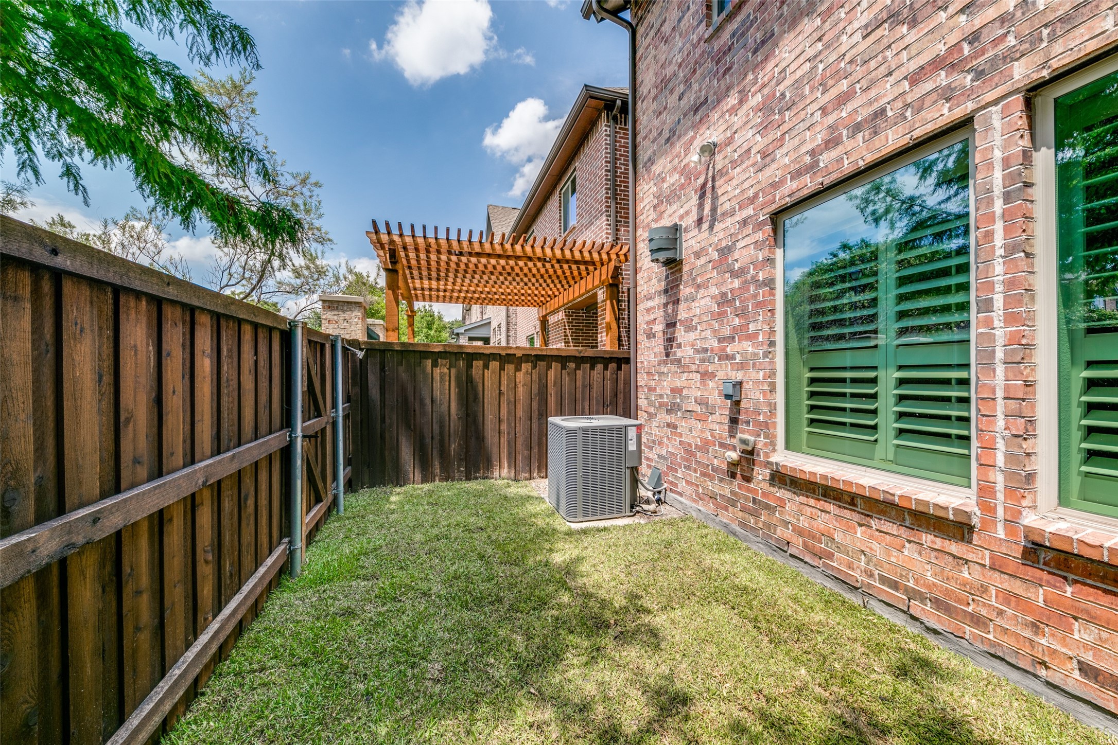 8619 Balintore Place