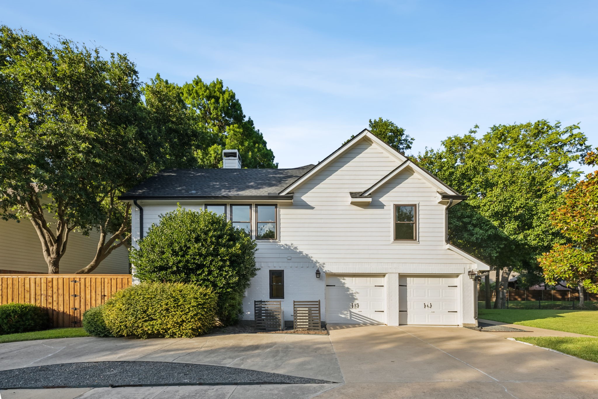 2223 Ash Grove Way