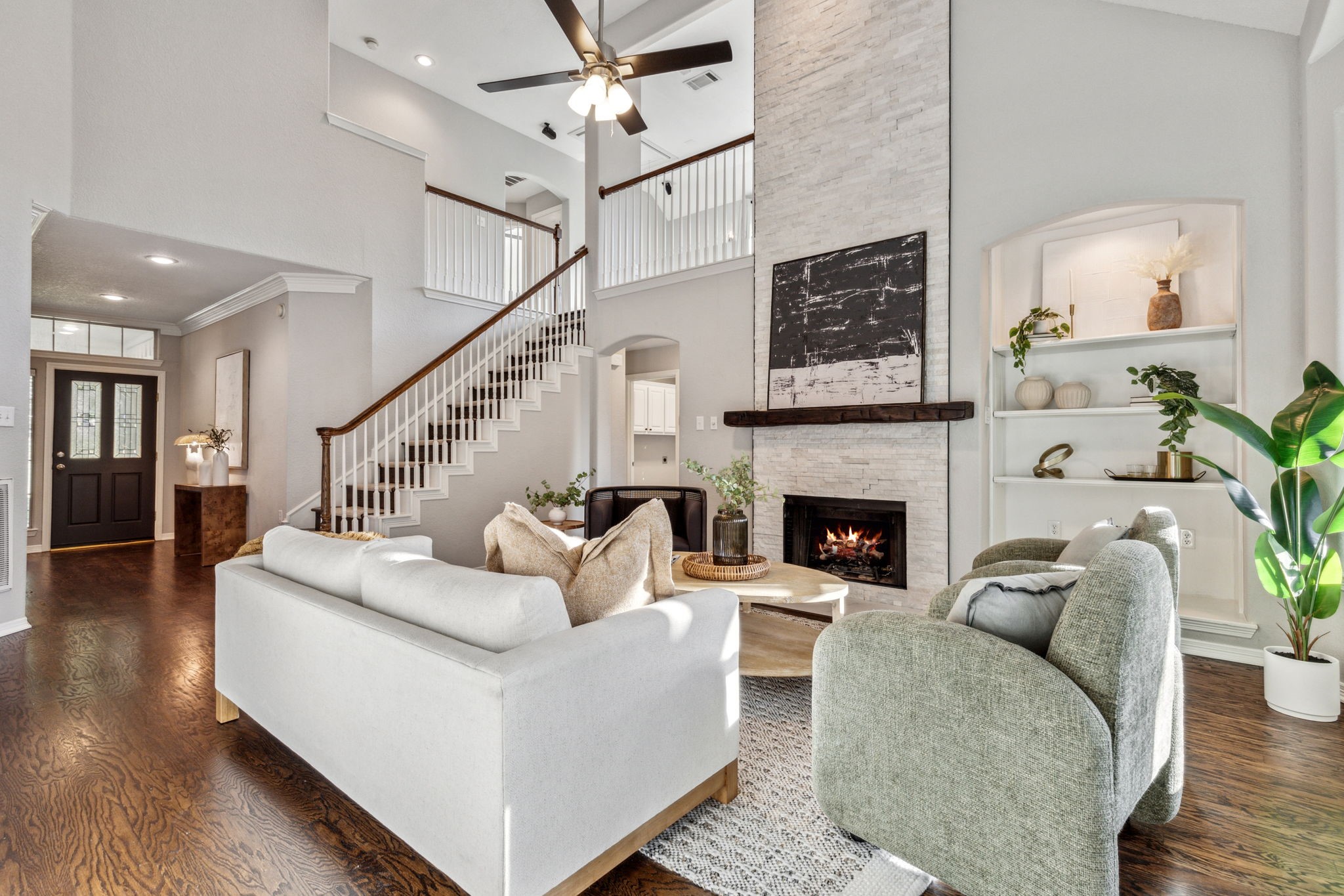 2223 Ash Grove Way