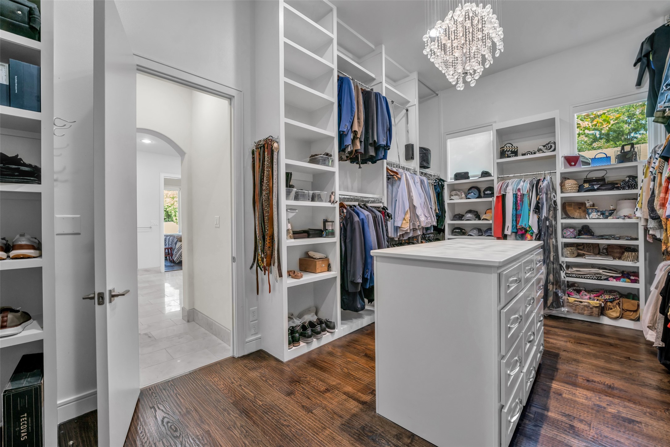 5823 Caladium Drive