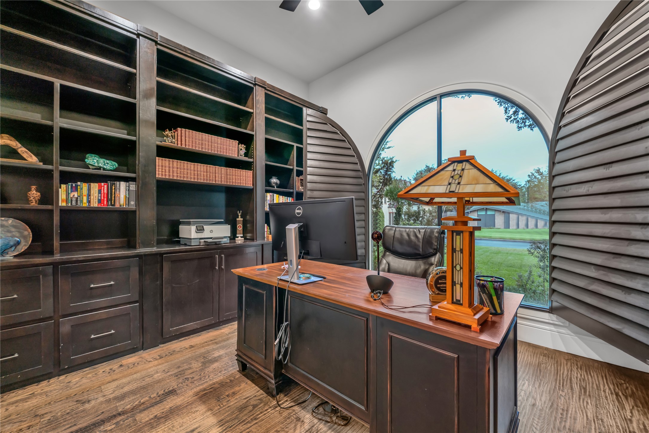 5823 Caladium Drive