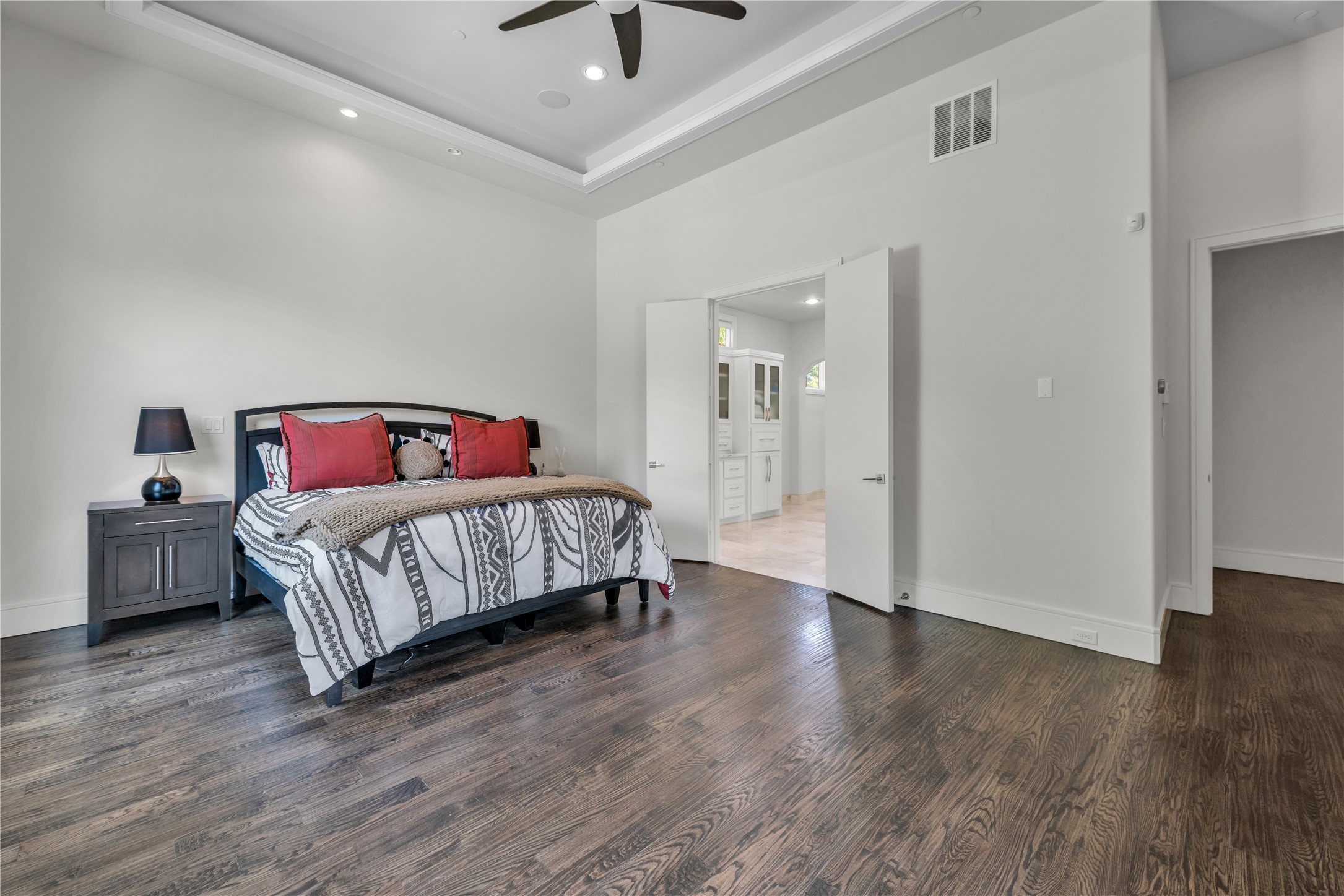 5823 Caladium Drive