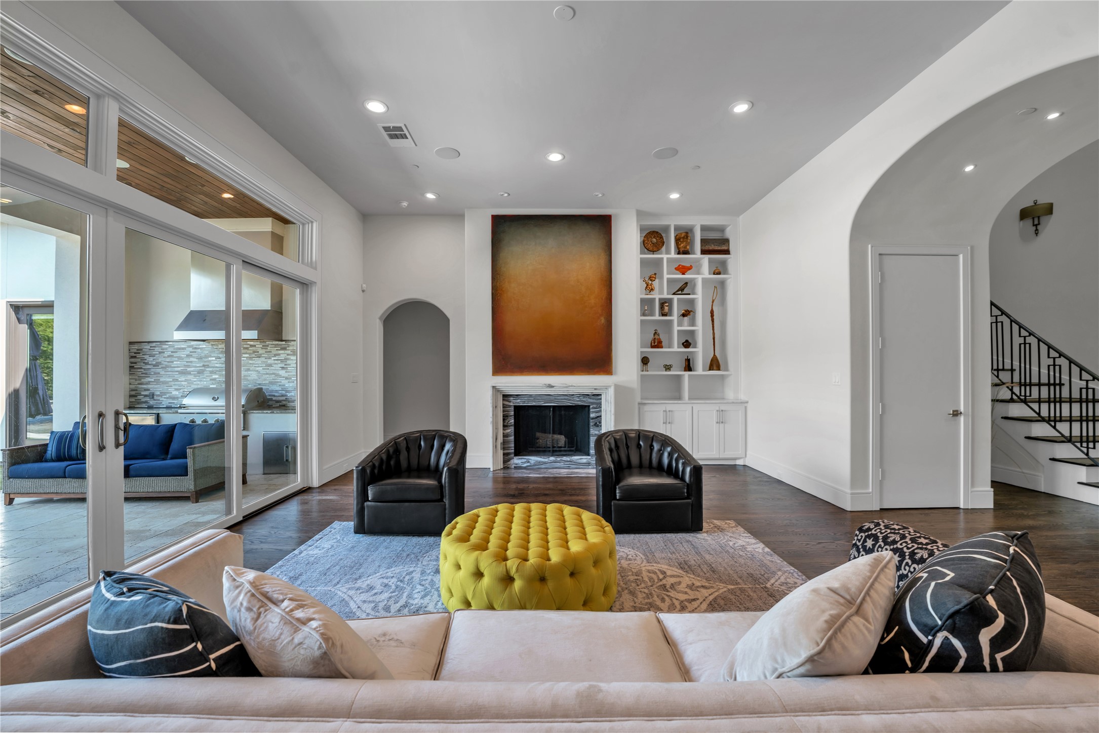 5823 Caladium Drive