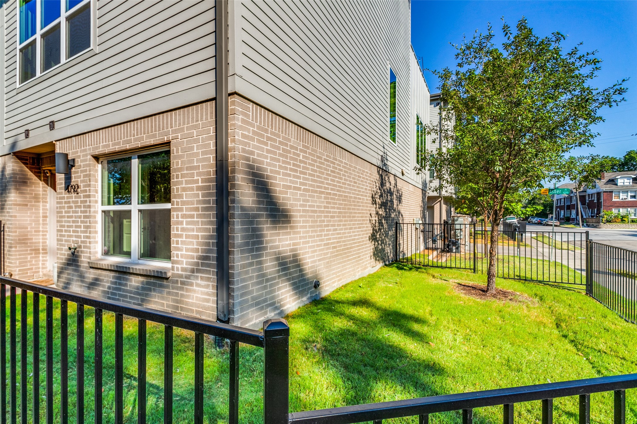 4792 Asher Place
