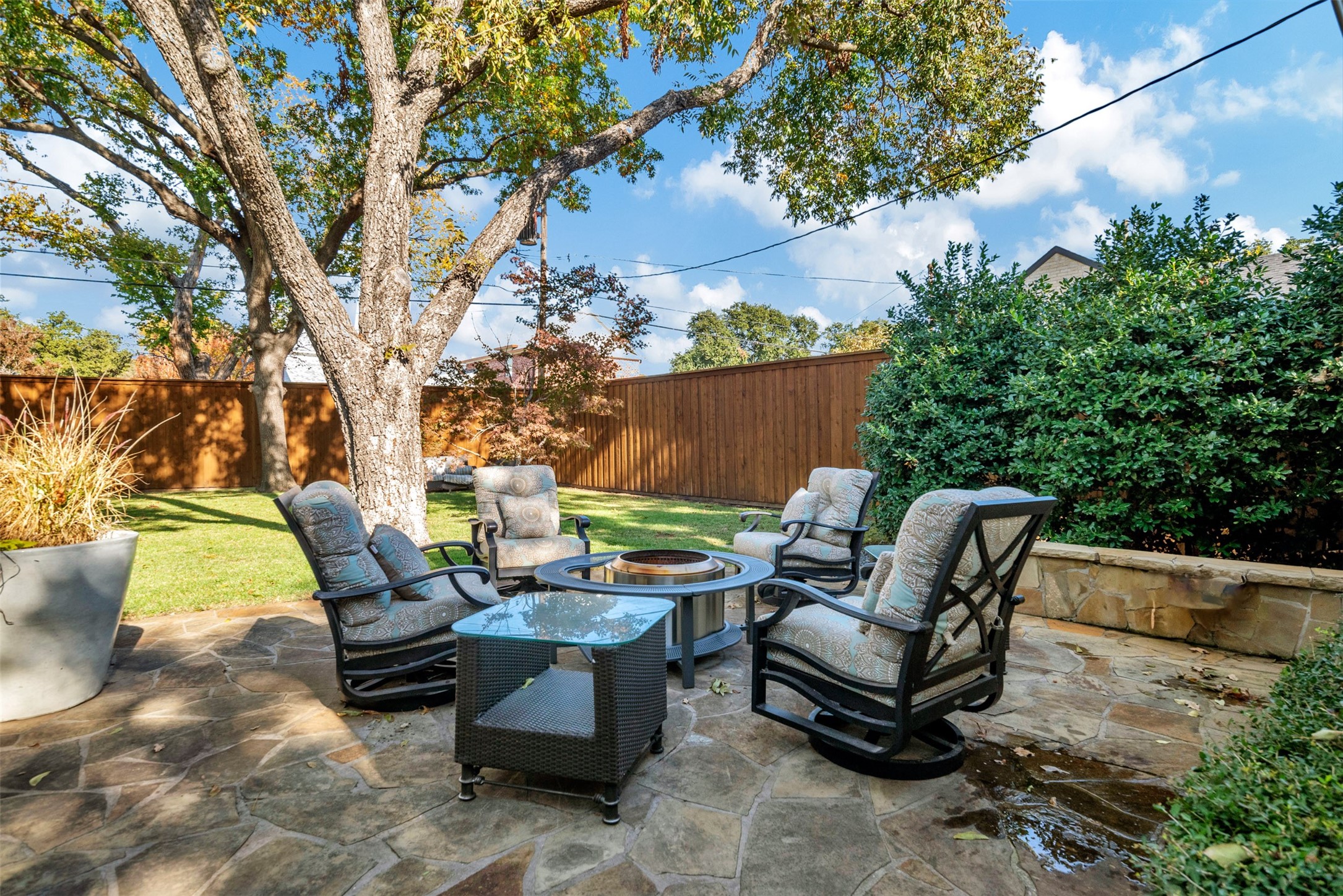 4157 Park Lane