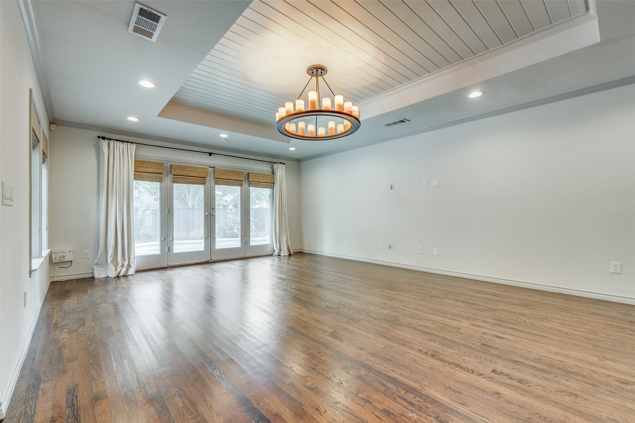 5631 Greenbrier Drive