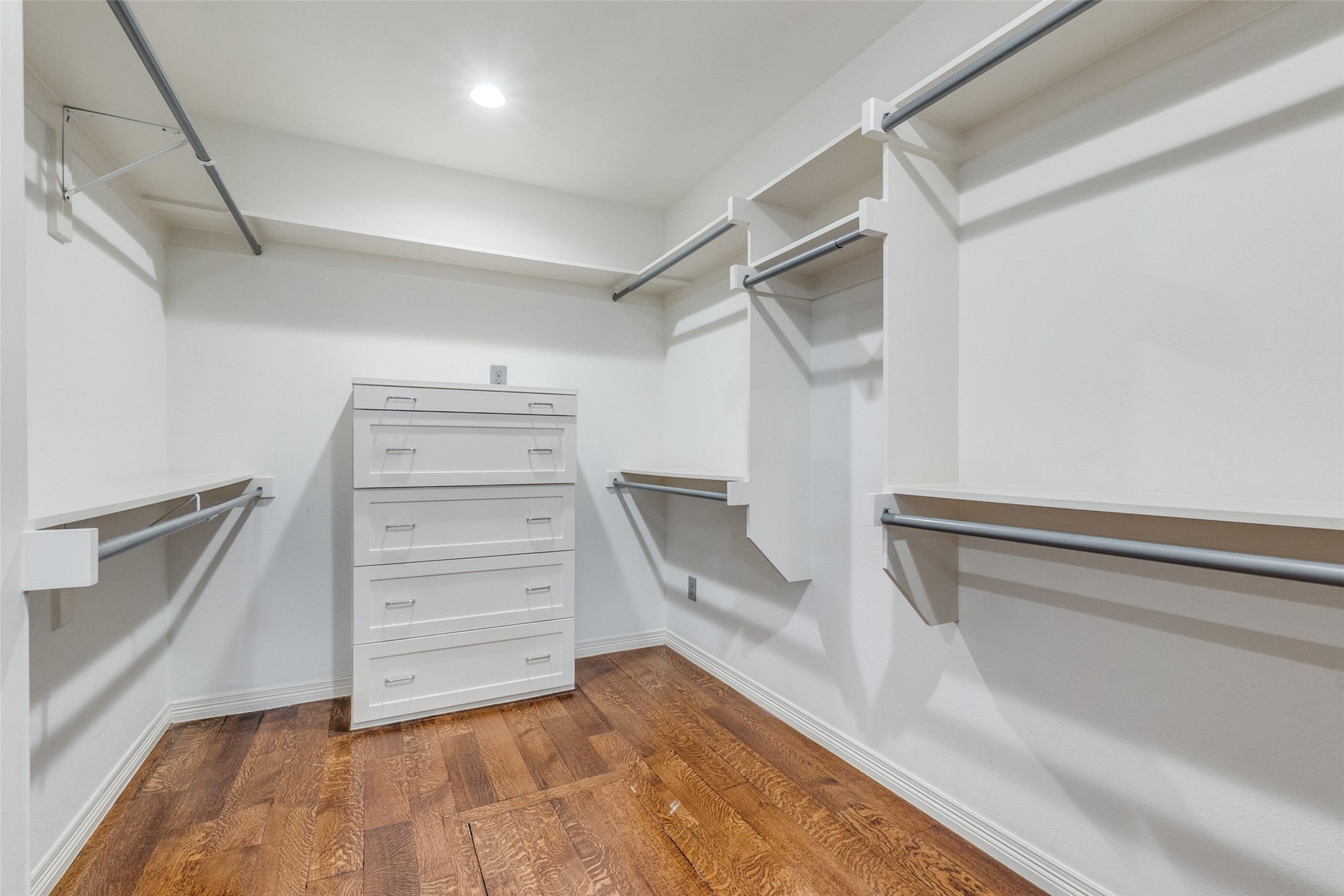 5631 Greenbrier Drive