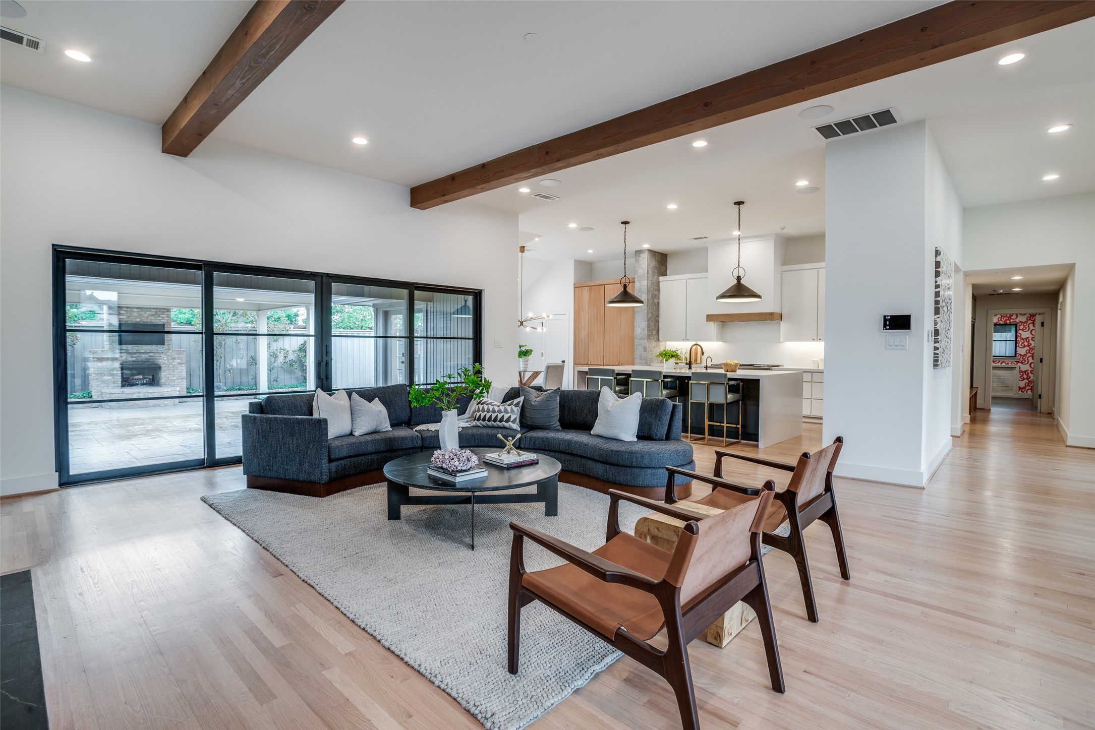 5922 Club Oaks Drive