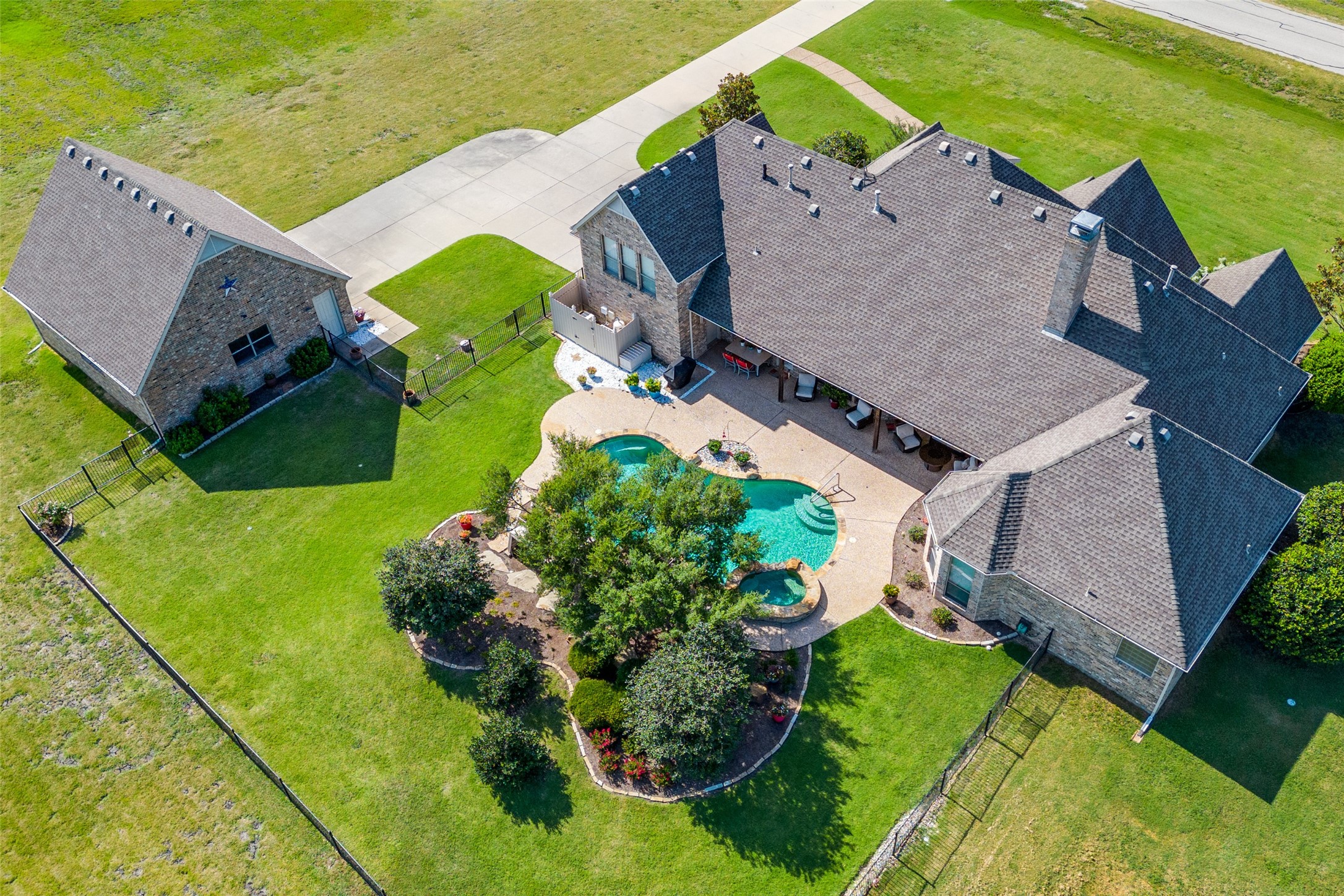 4750 High Point Drive