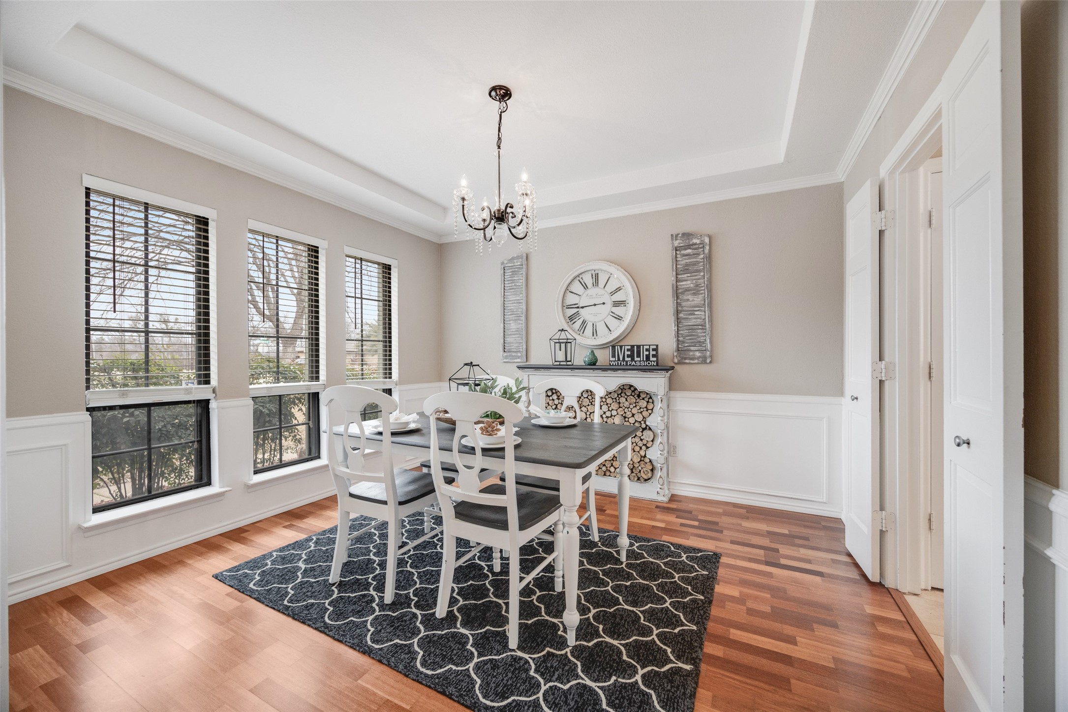 416 Ridgeview Drive