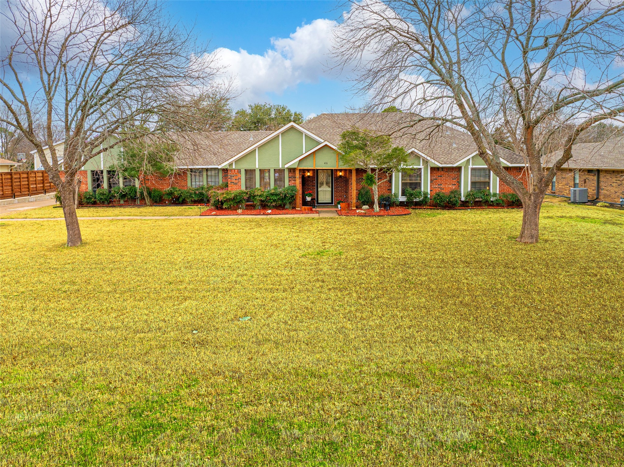 416 Ridgeview Drive