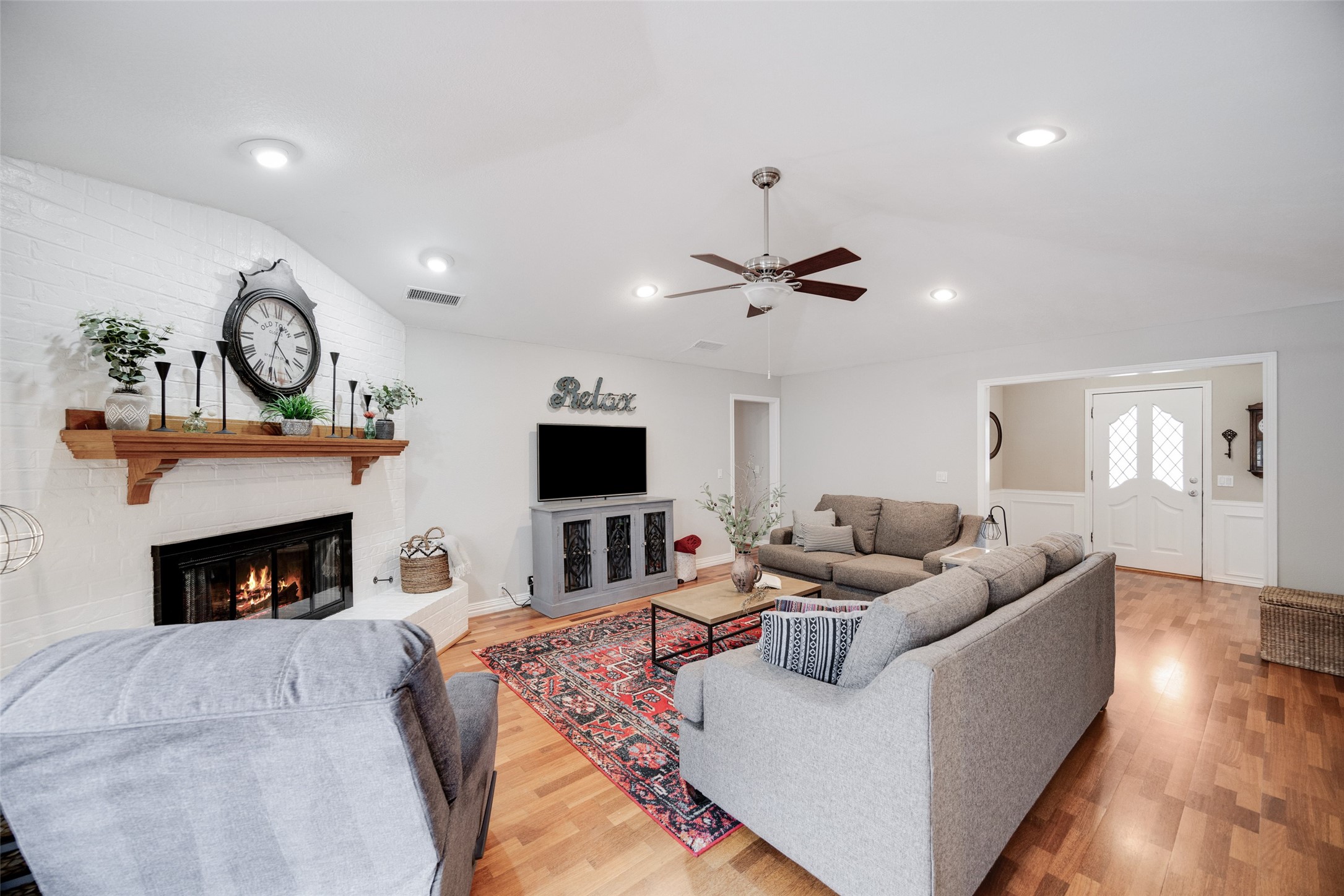 416 Ridgeview Drive