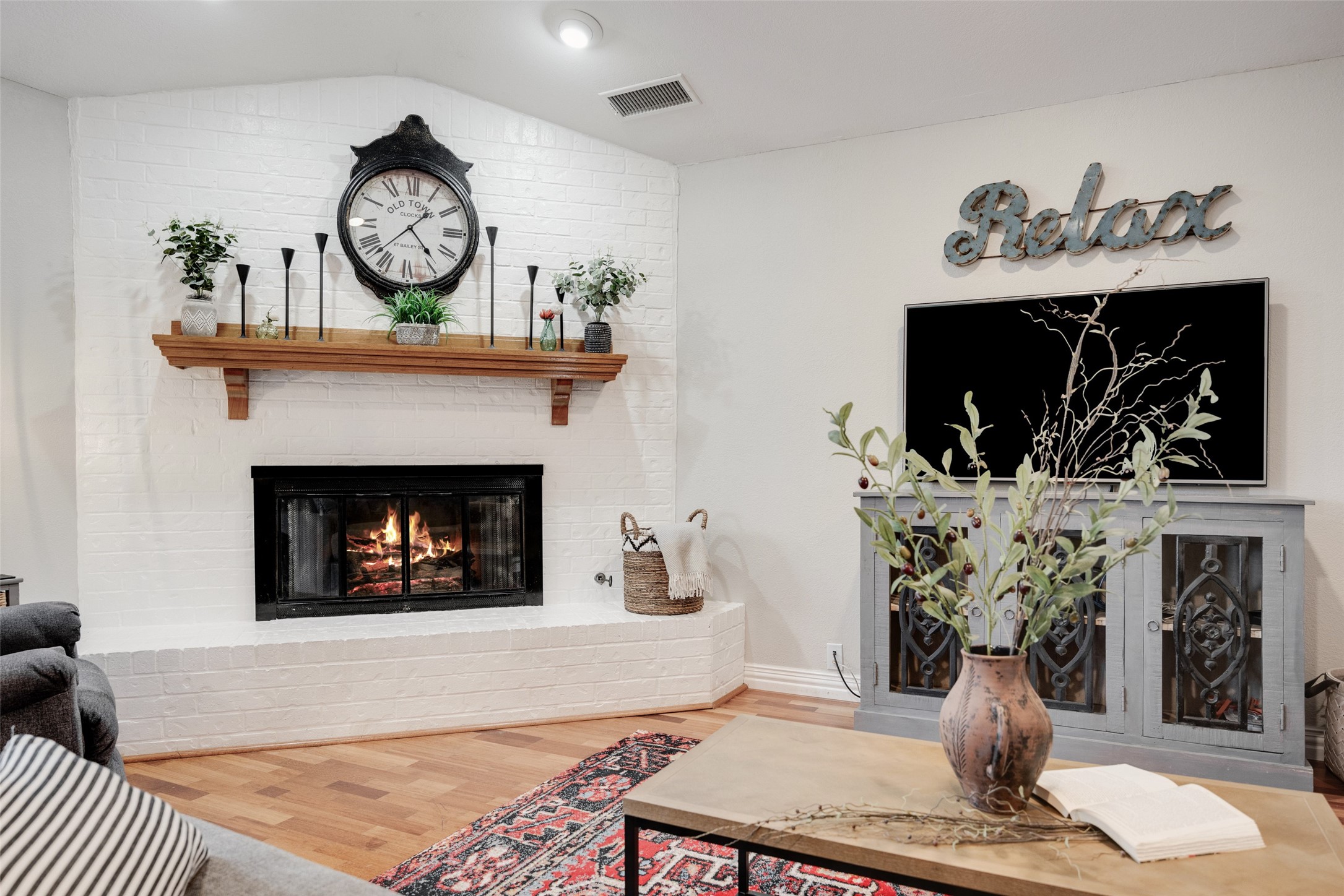 416 Ridgeview Drive