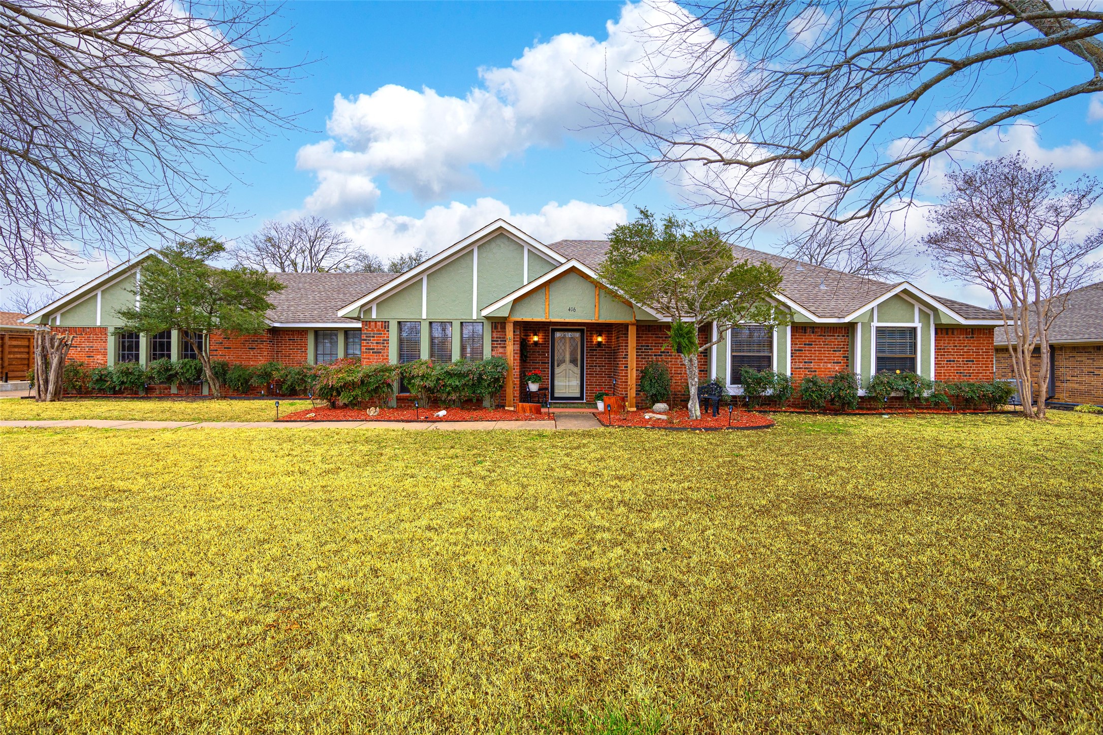 416 Ridgeview Drive