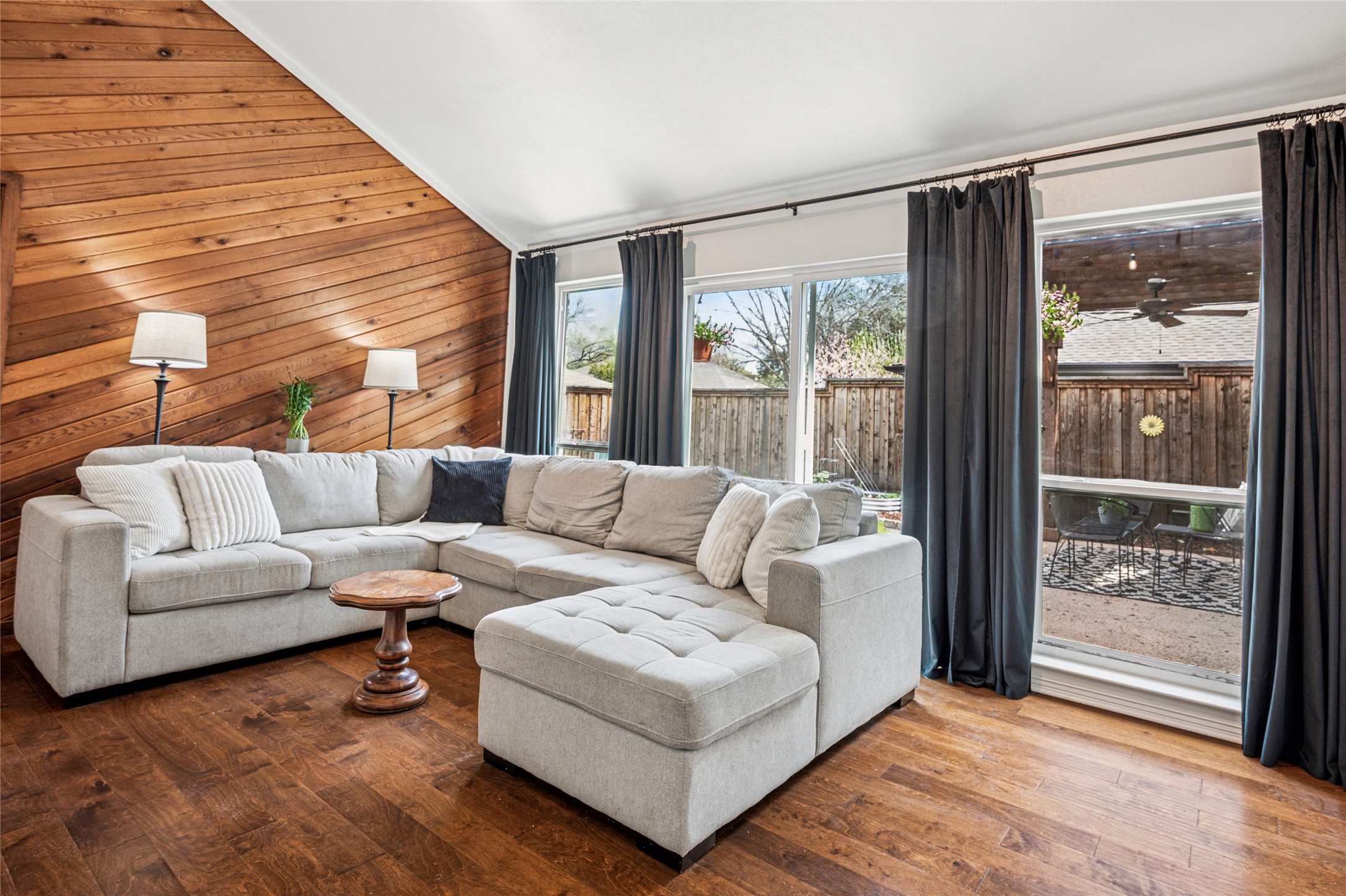 6023 Yellow Rock Trail