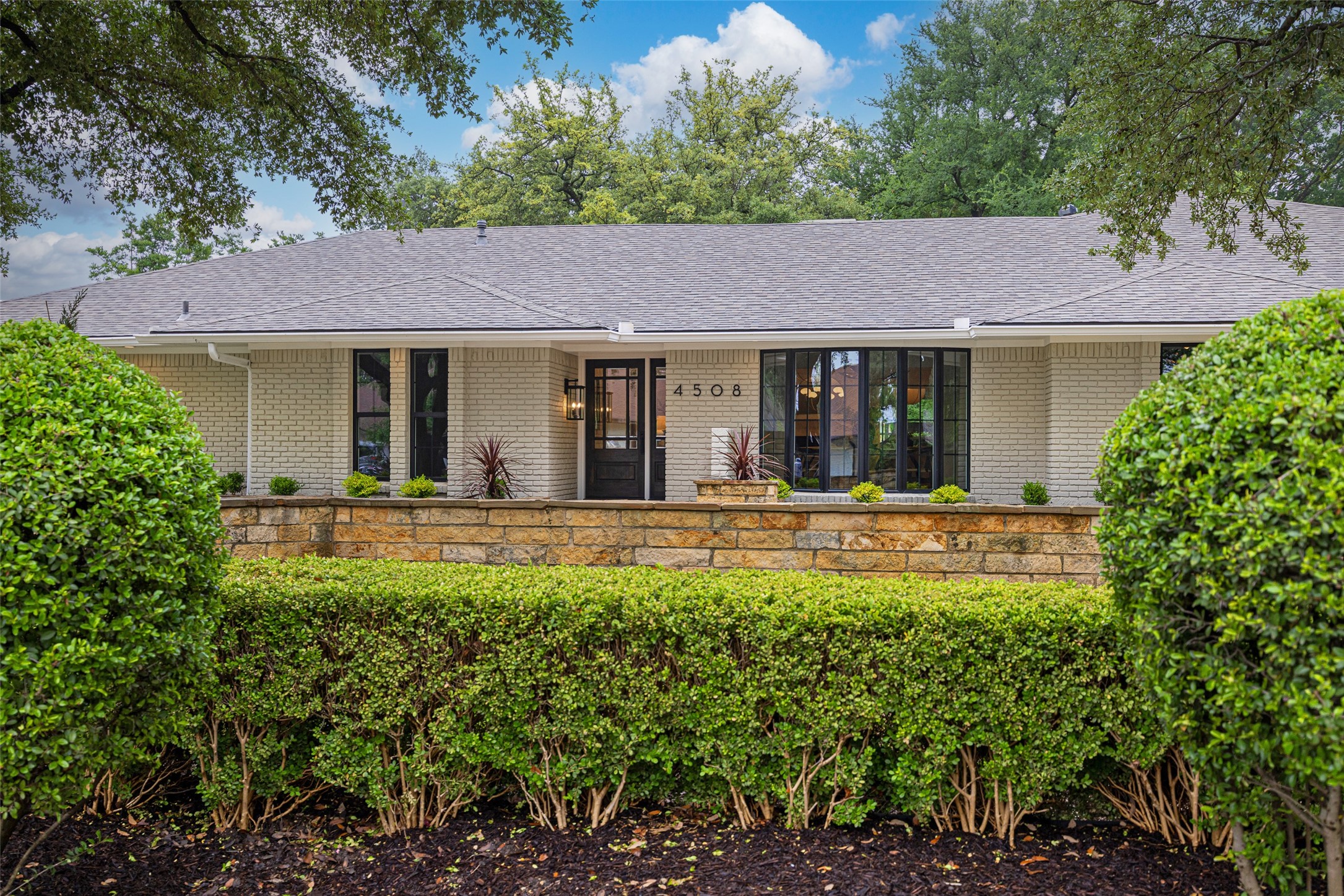 4508 Thunder Road