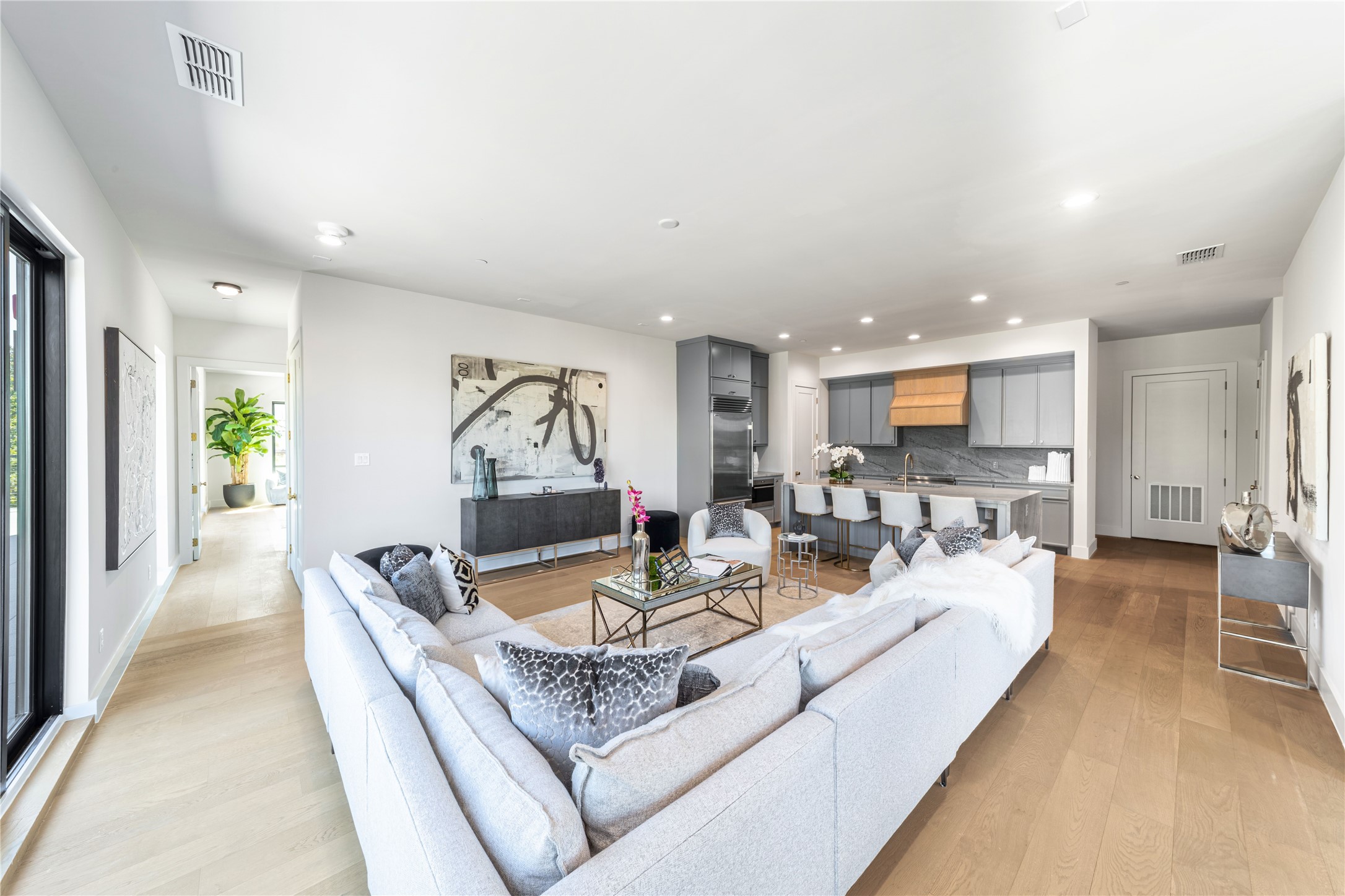 3601 Routh Street PH 4A