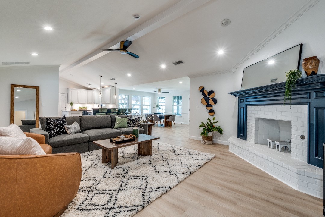 928 Westbrook Drive