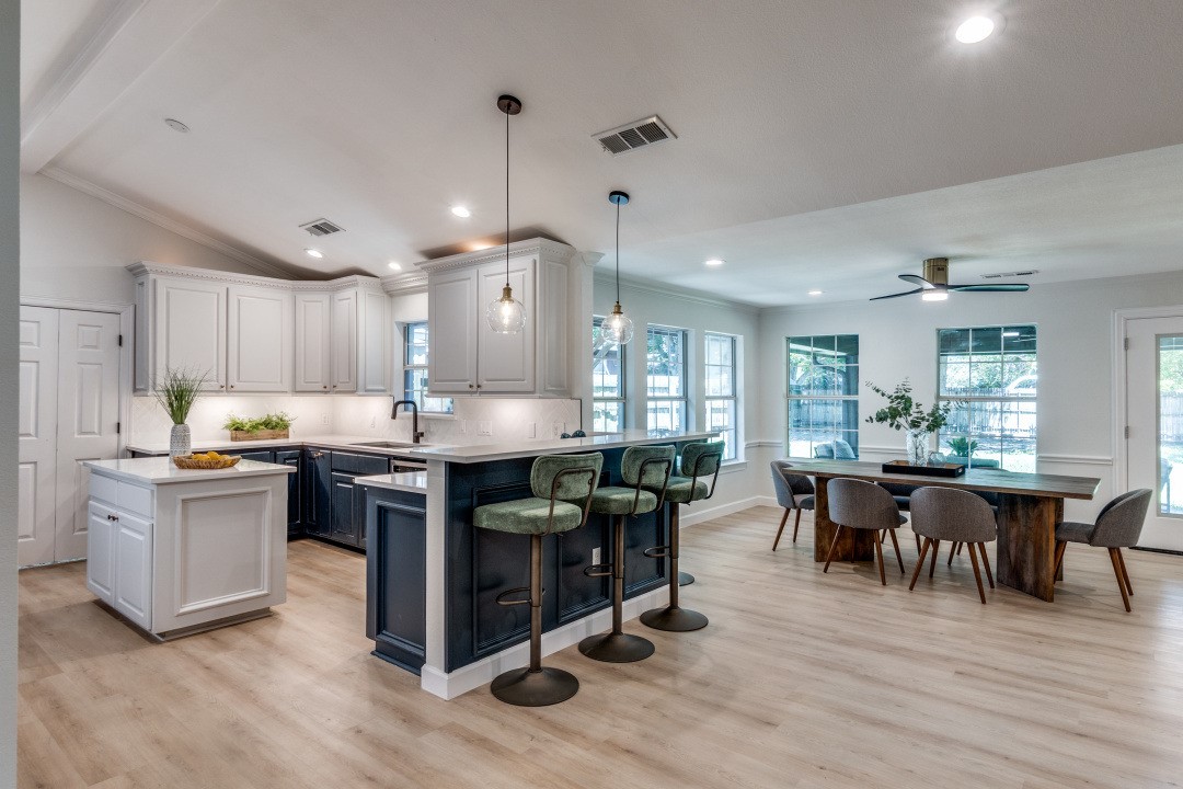 928 Westbrook Drive