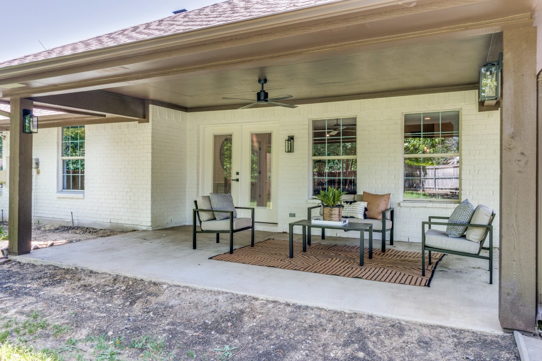928 Westbrook Drive