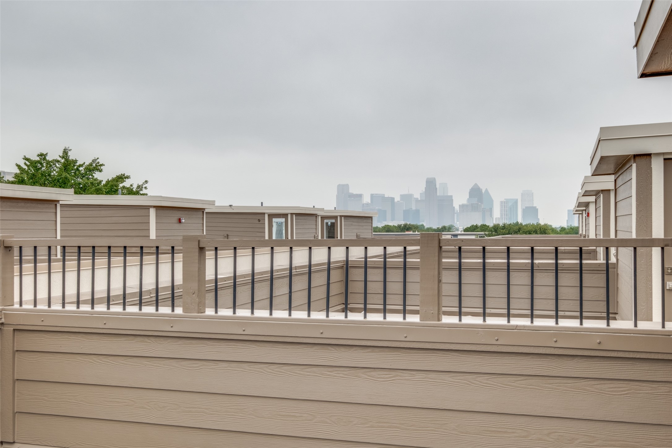 2015 N Prairie Avenue 106