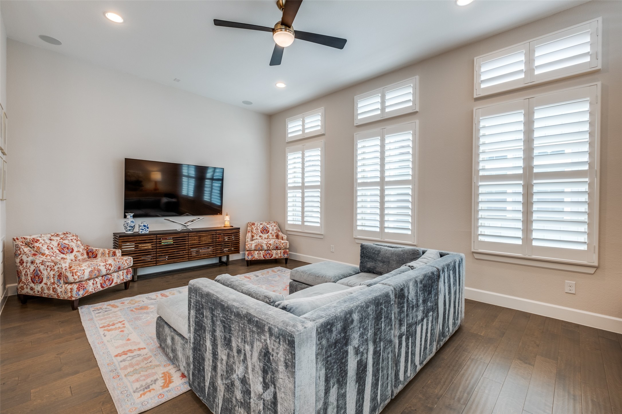 5917 Evening Star Place