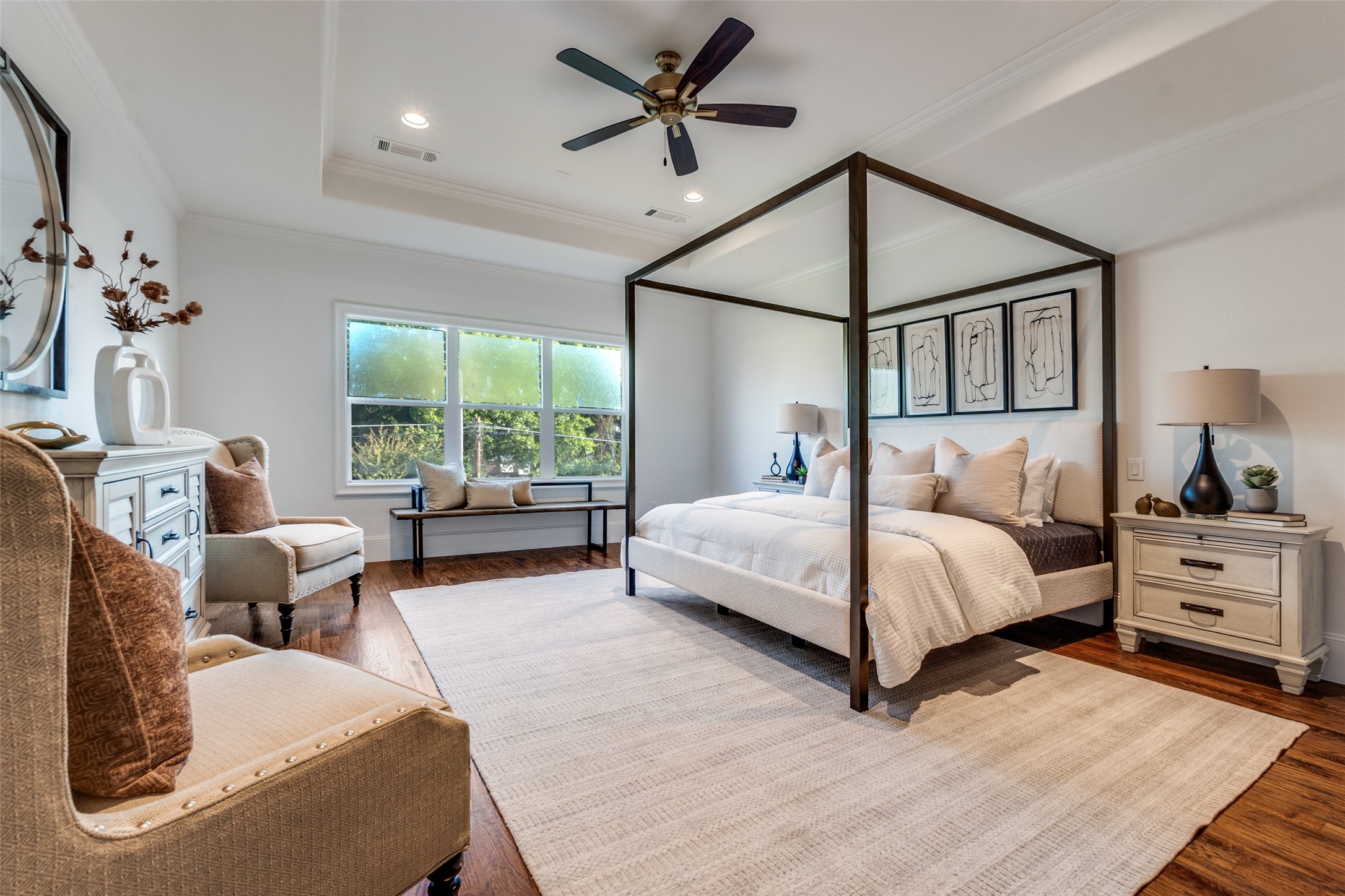 6831 Casa Loma Avenue