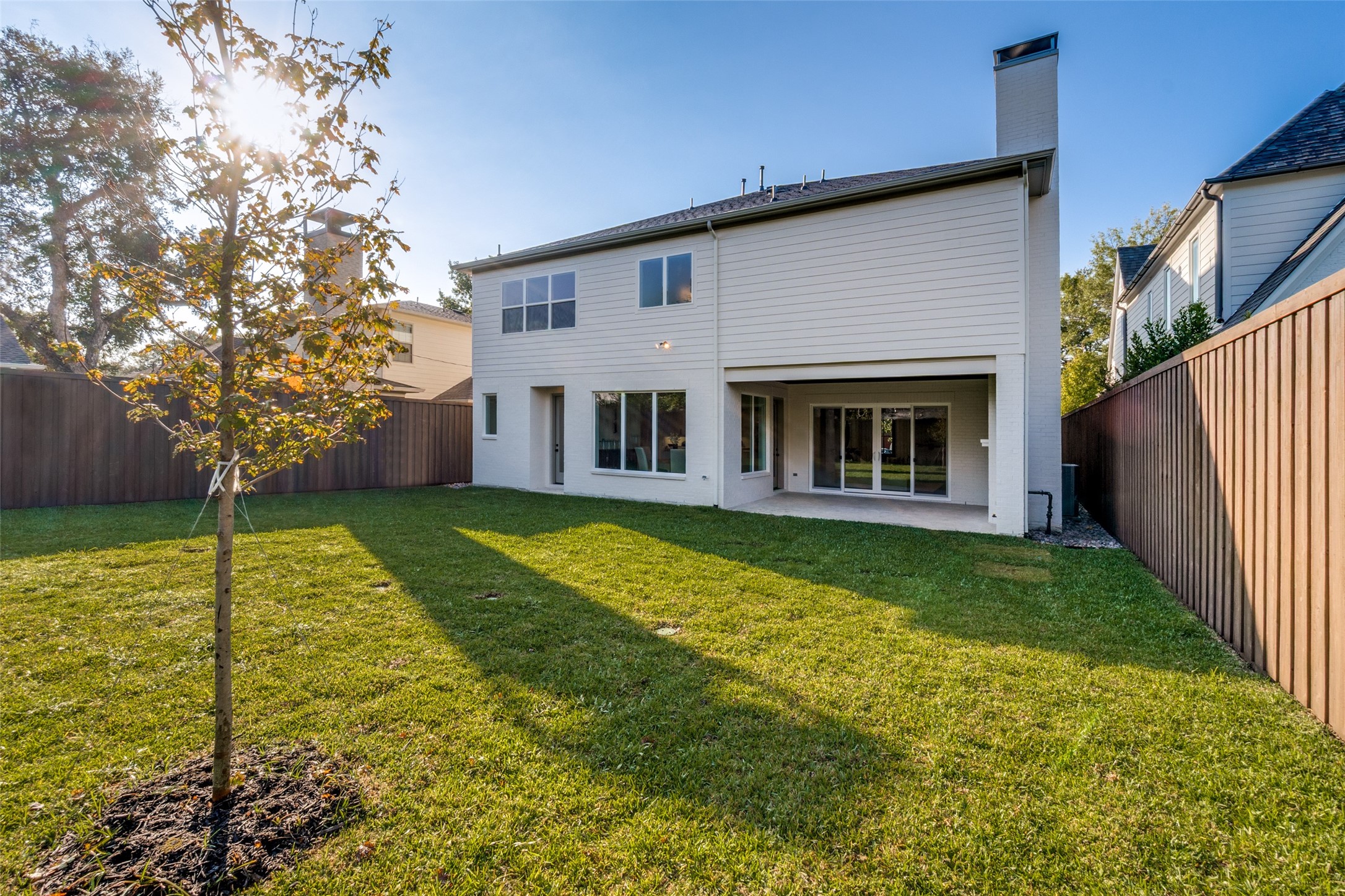 6831 Casa Loma Avenue