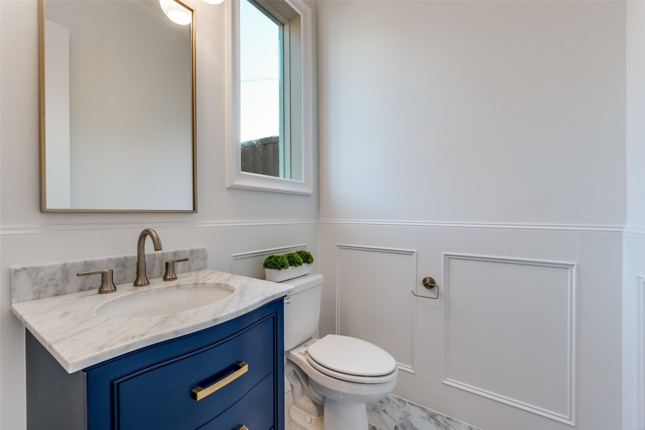 6831 Casa Loma Avenue