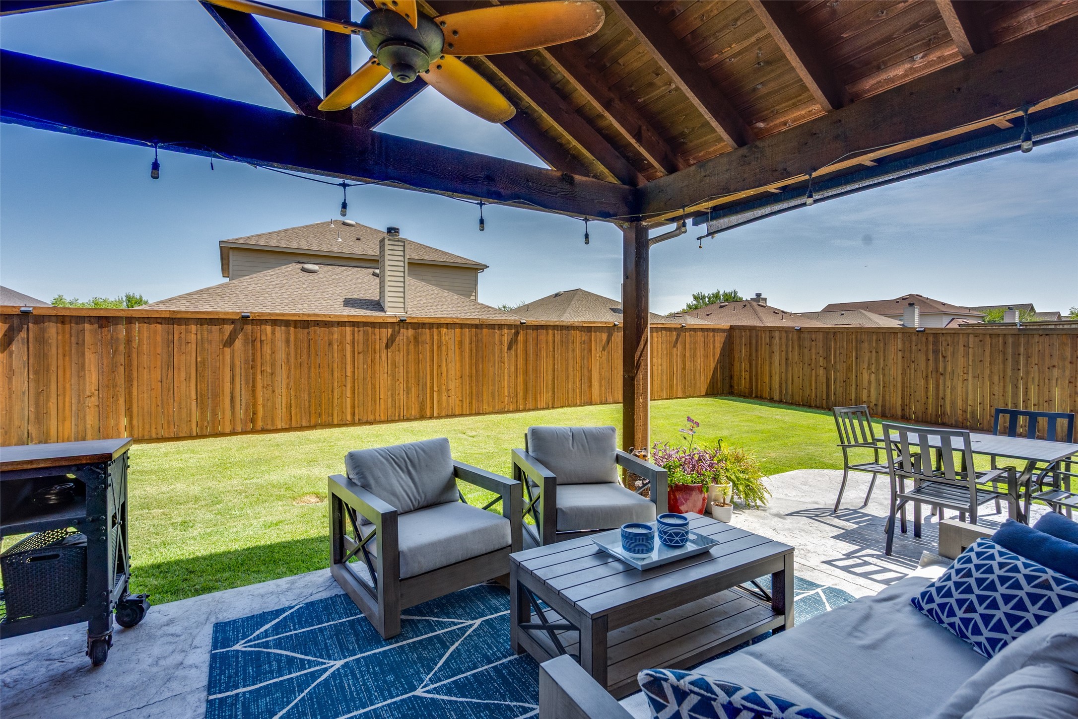 11805 Parade Drive