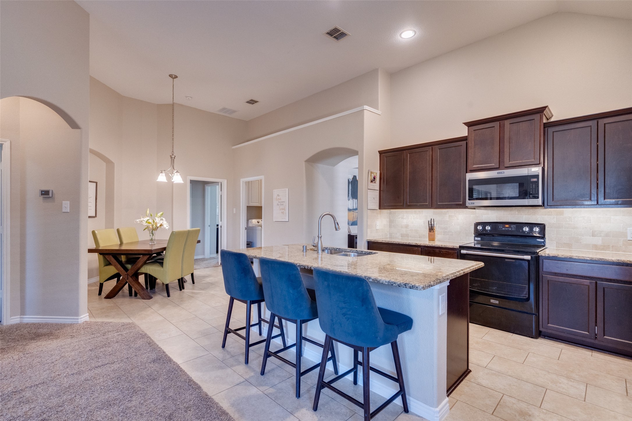 11805 Parade Drive