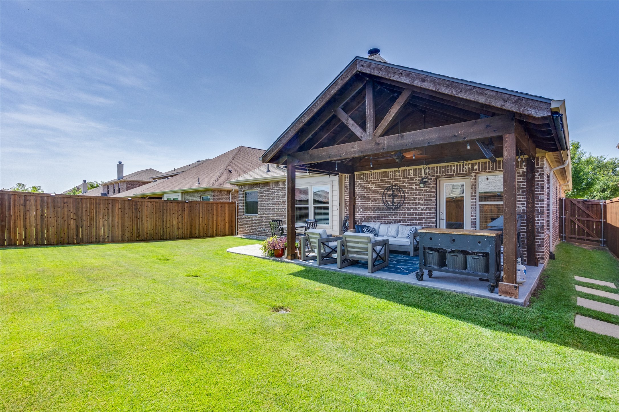 11805 Parade Drive