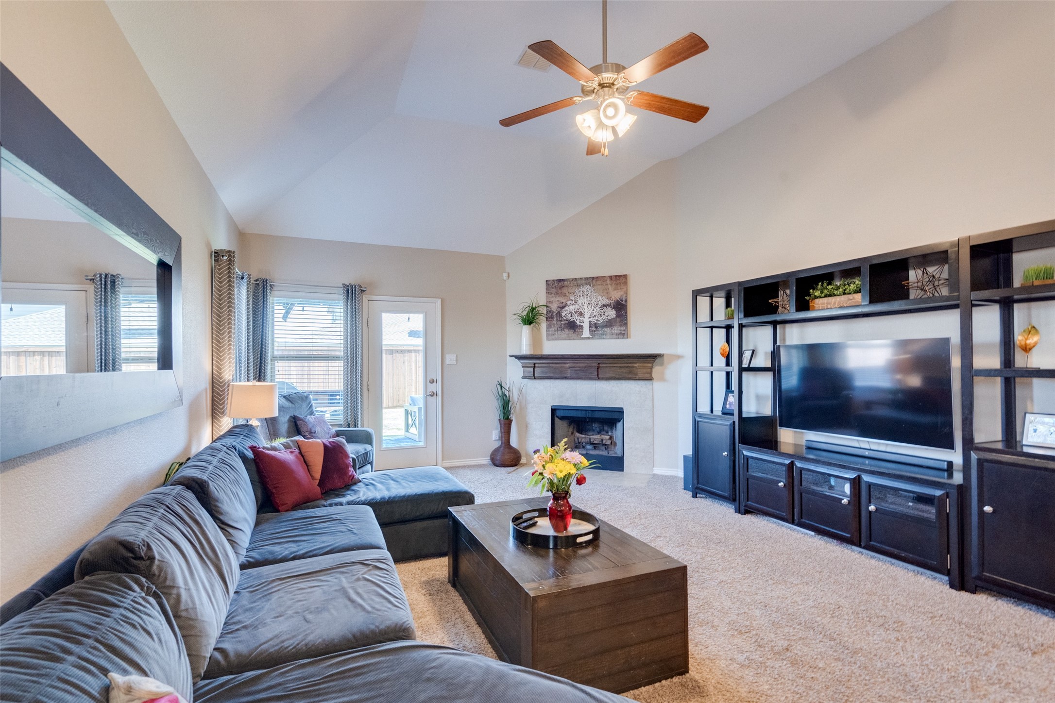 11805 Parade Drive