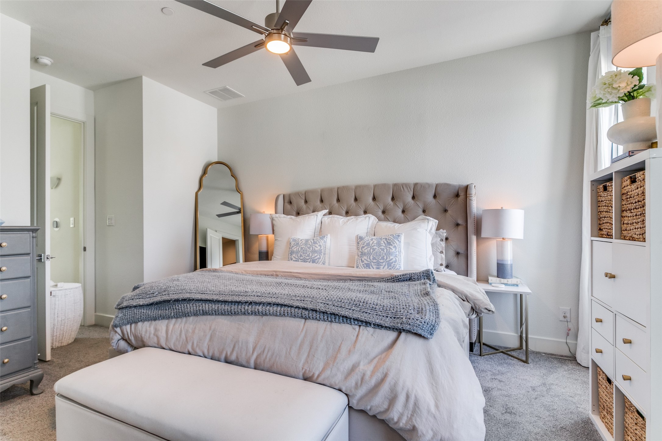 5515 Bryan Parkway 102