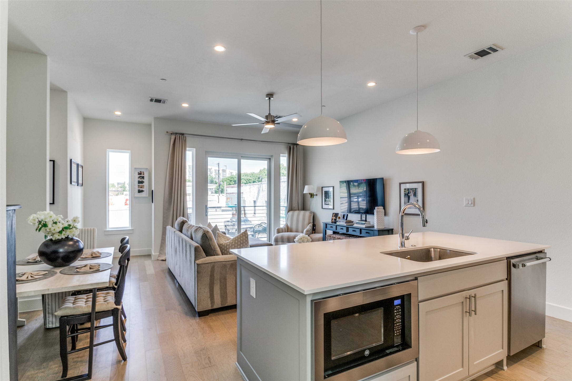 5515 Bryan Parkway 102