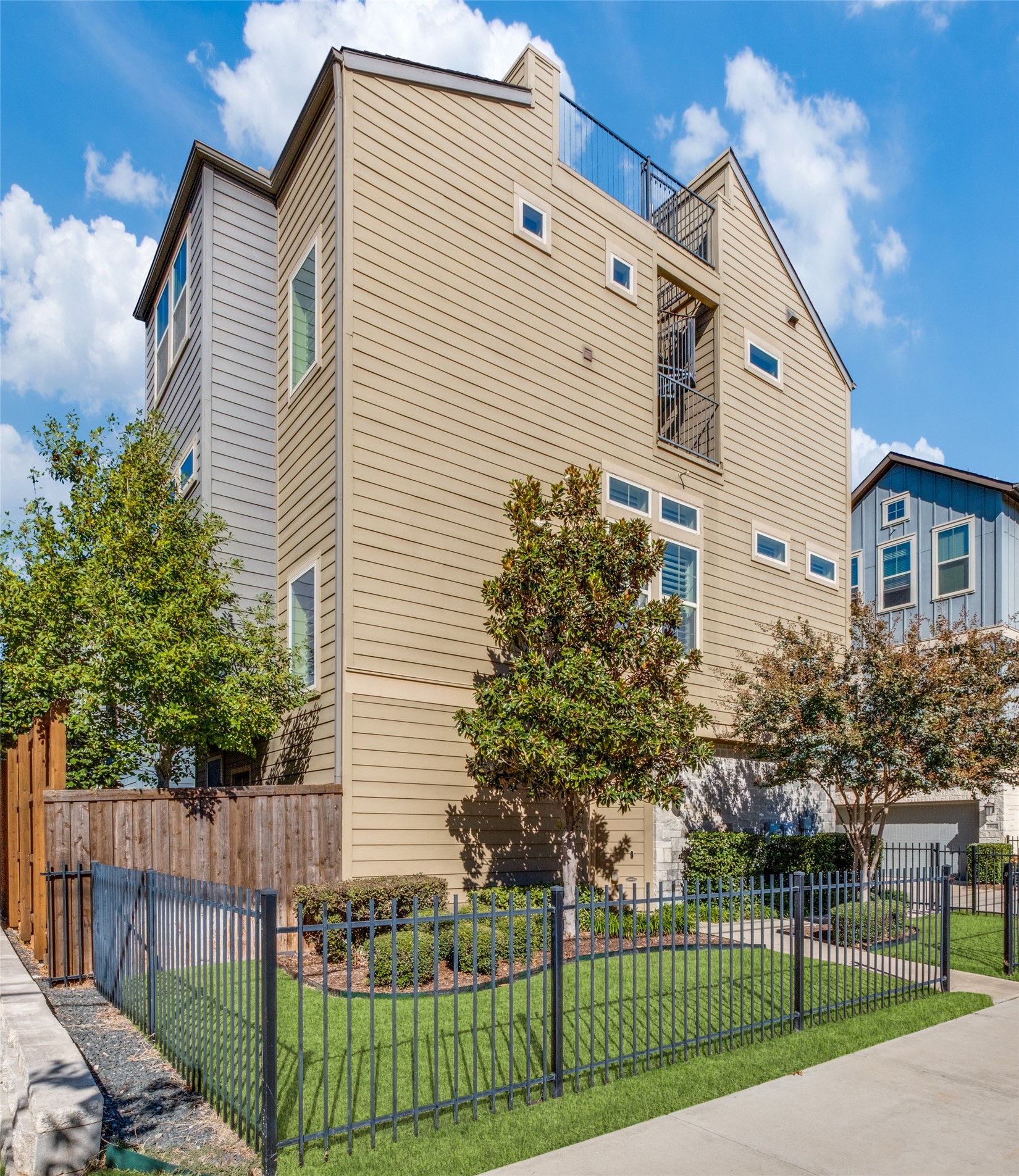 5917 Evening Star Place