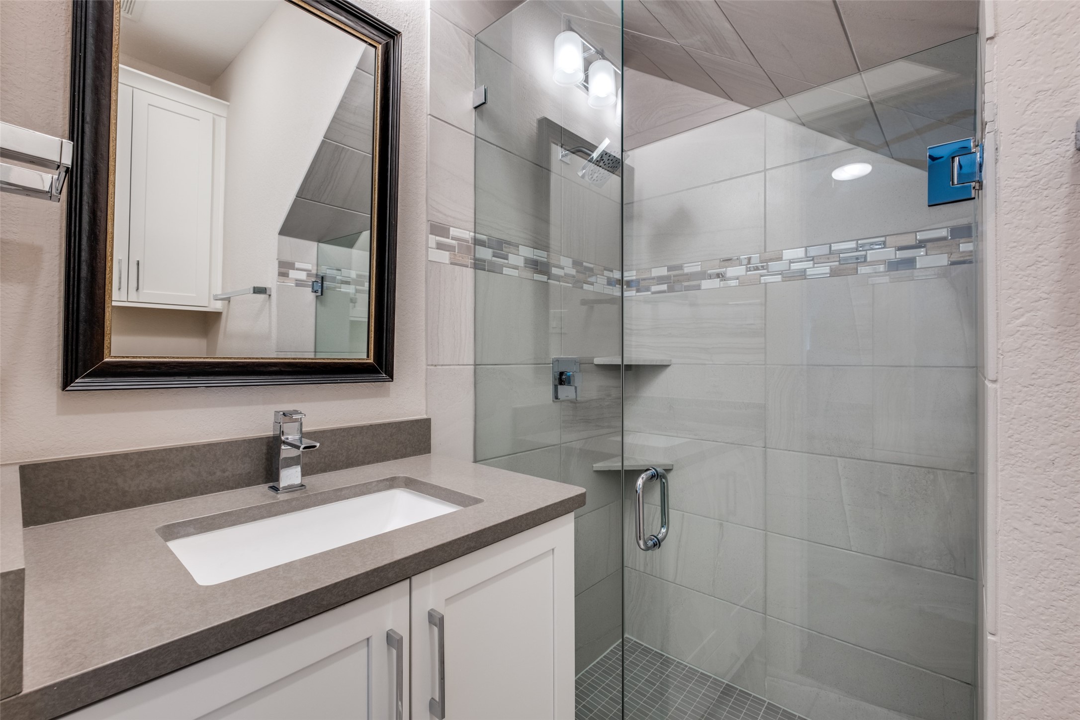 5917 Evening Star Place