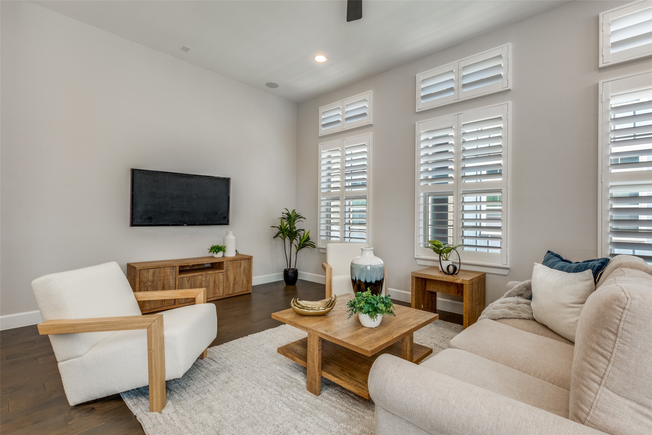 5917 Evening Star Place