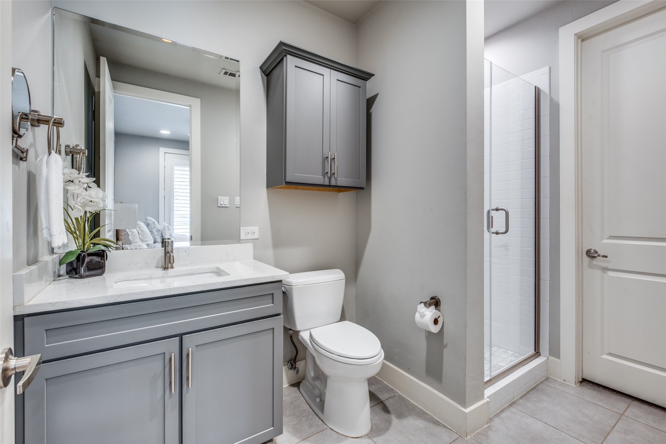 6015 Chimera Court