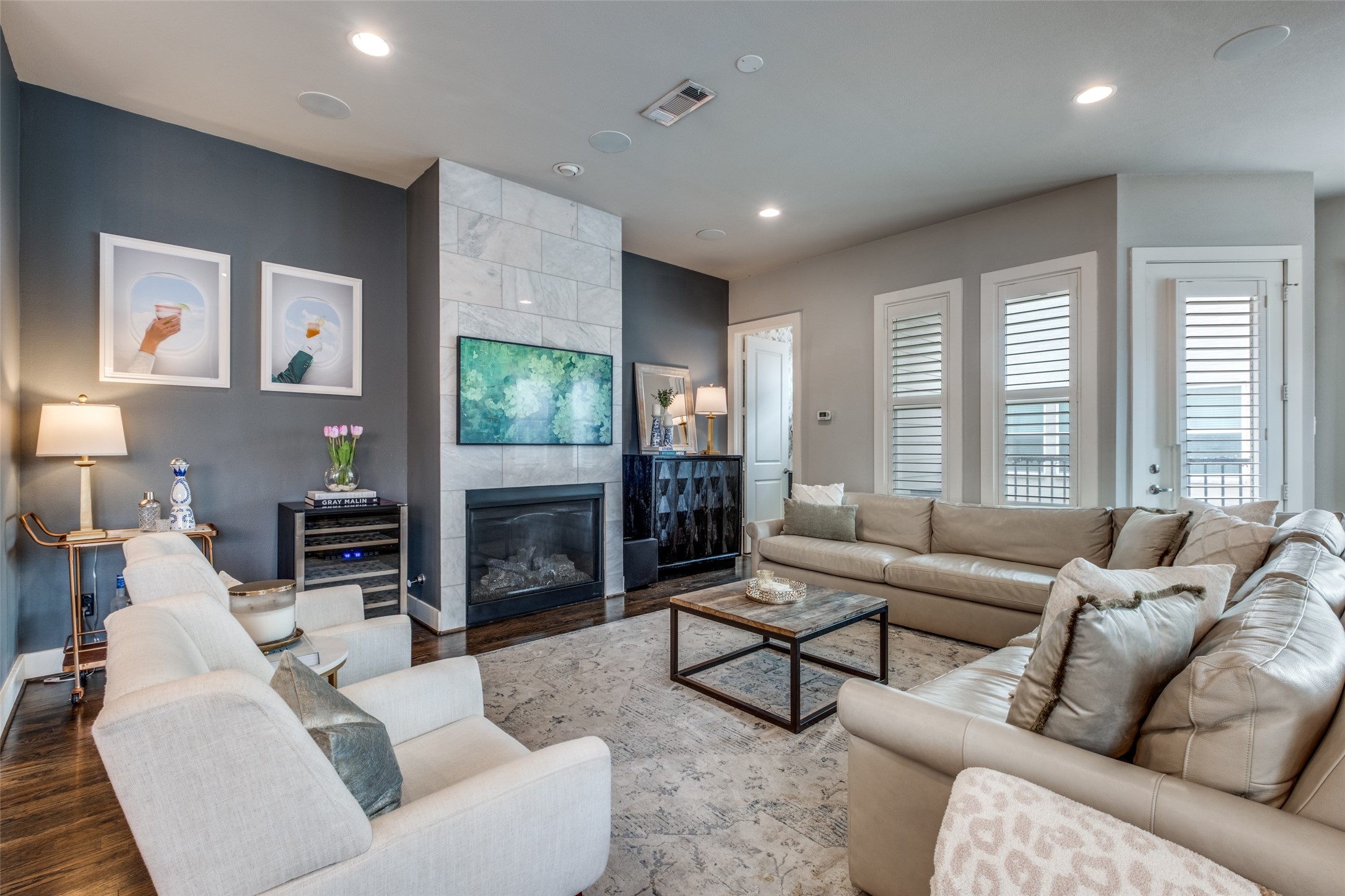 6015 Chimera Court
