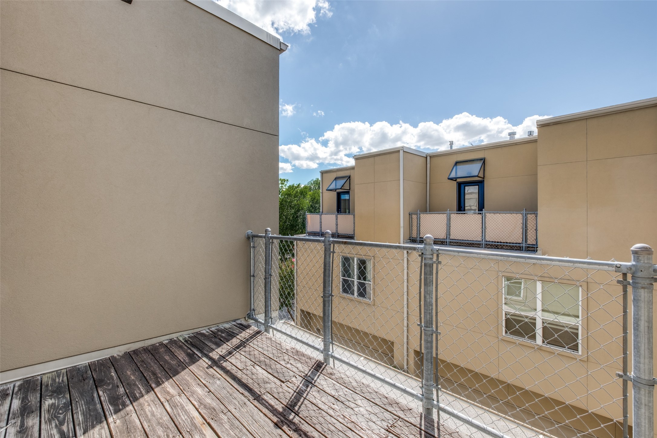 4312 Mckinney Avenue 7