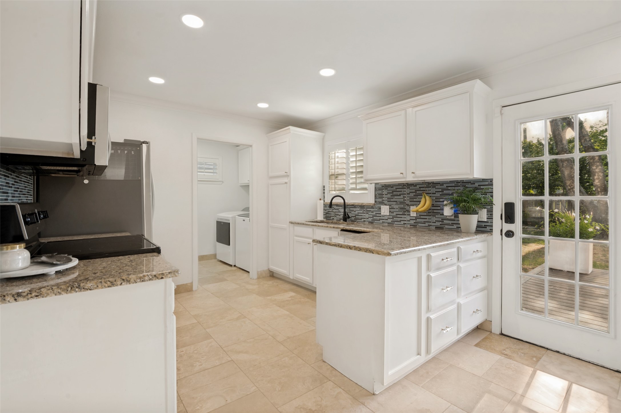 10810 Beauty Lane