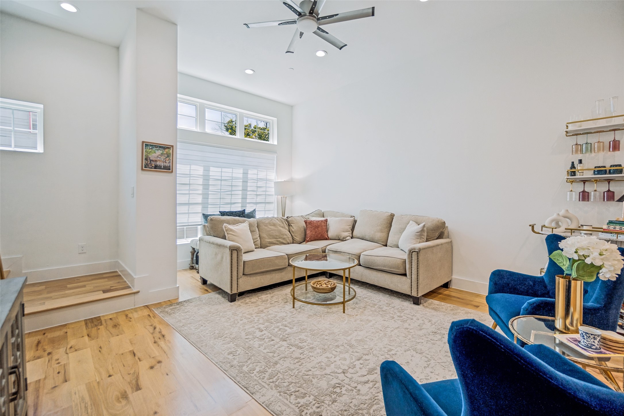 1910 Caddo Street B102