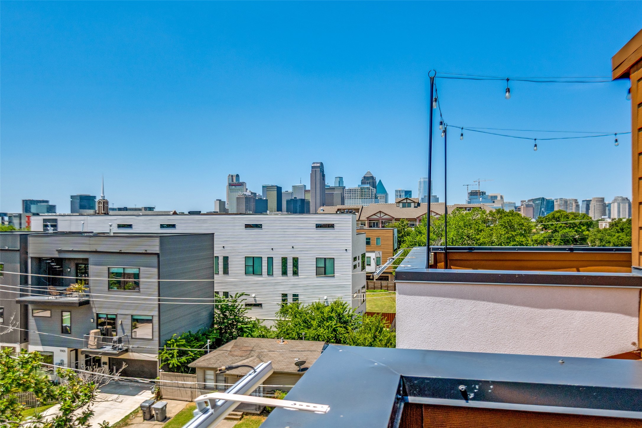 1910 Caddo Street B102