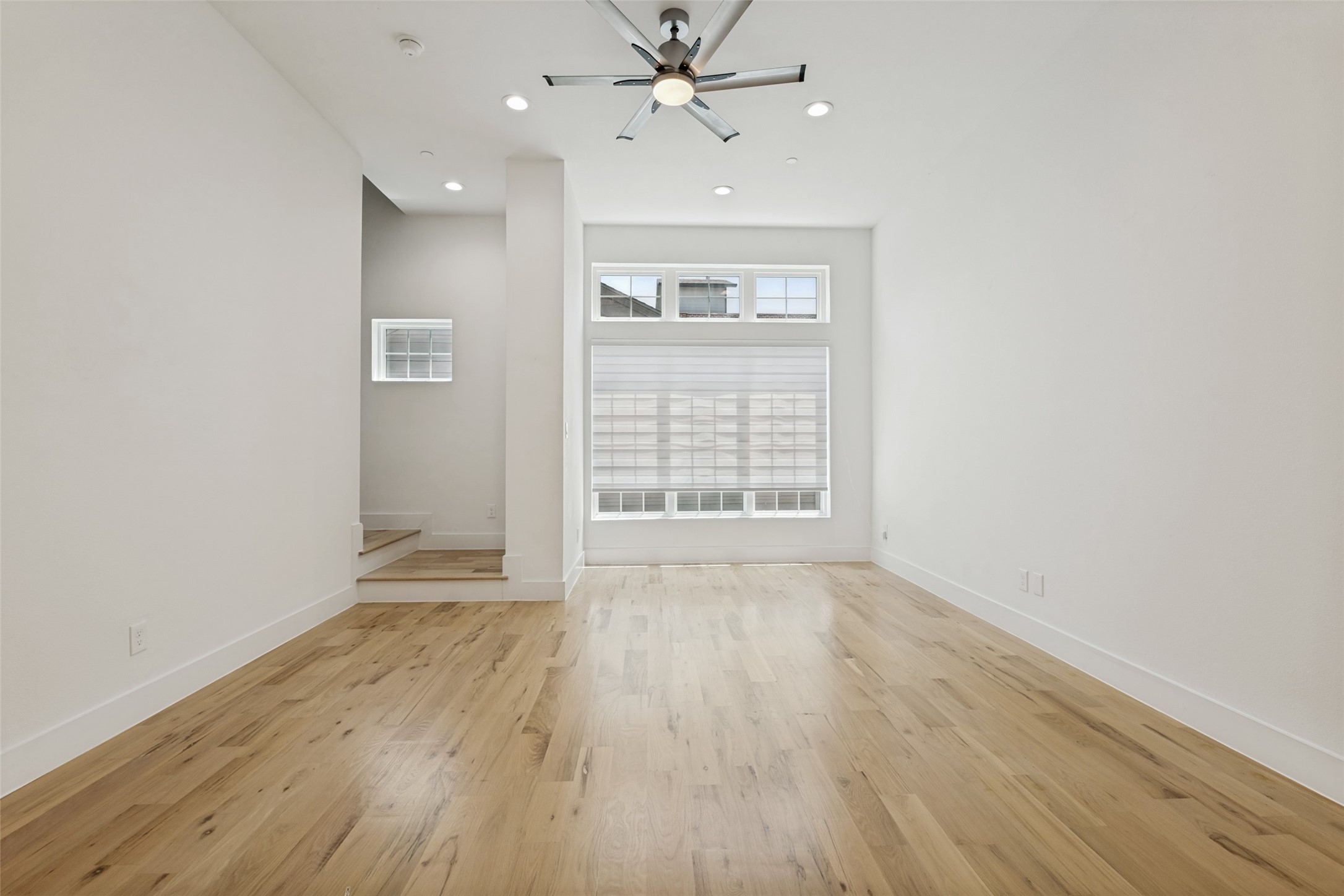 1910 Caddo Street B102