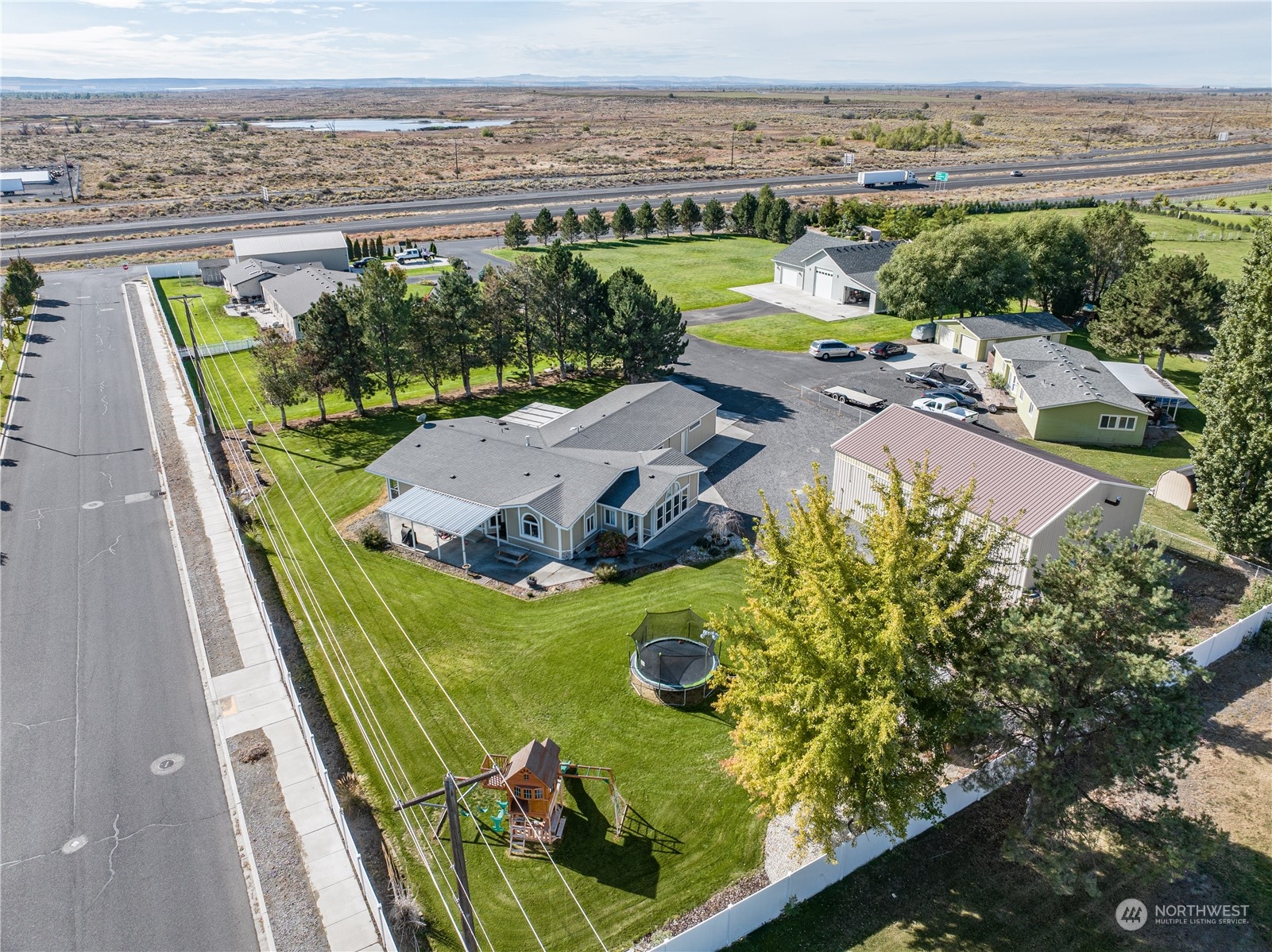 1205 Road E.9 NE
