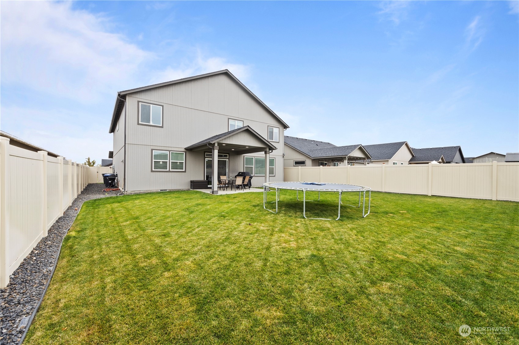 1345 E Nen Drive