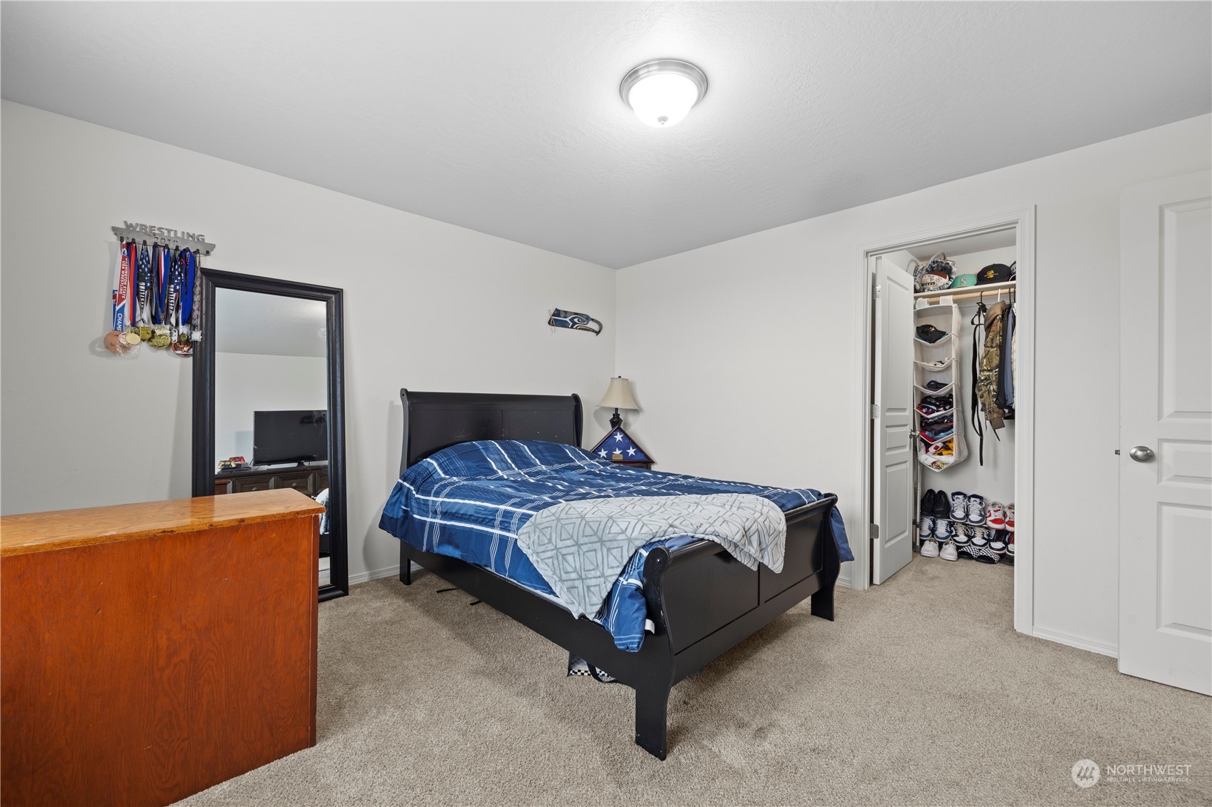 1345 E Nen Drive